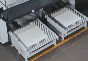 Empty Pallet Feeding Conveyor