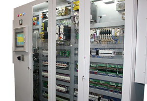 High-Tech Control Panel with H.M.I. PLC